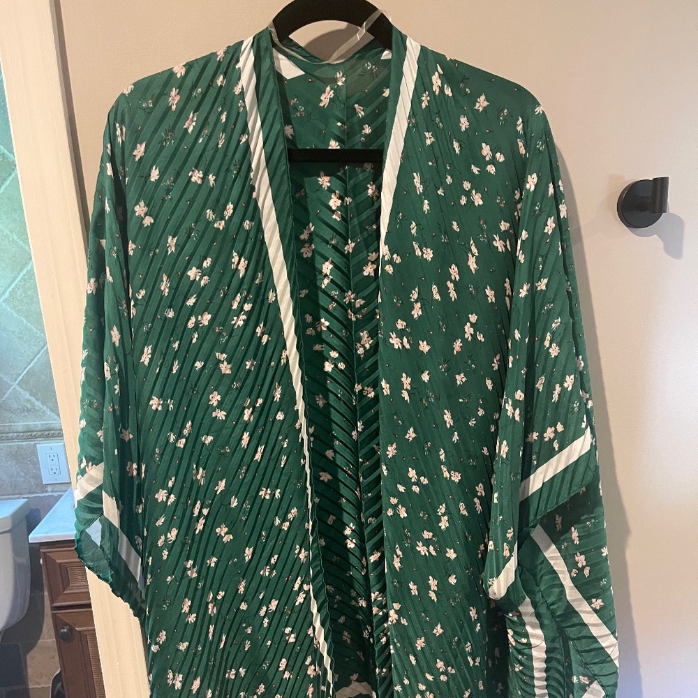 Green light weight wrap